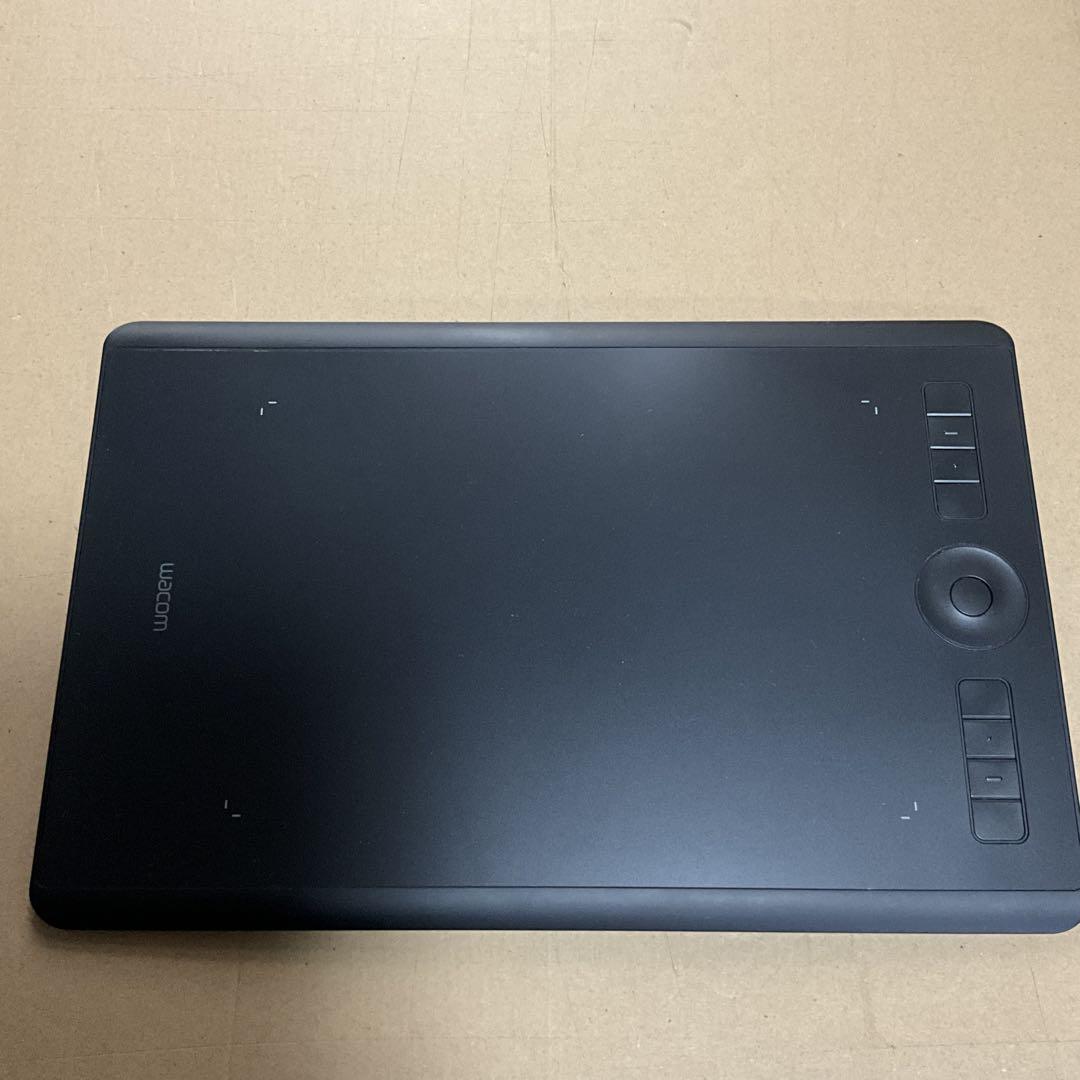液タブ・ペンタブ wacom intus Pro Medium PTH-660/K0