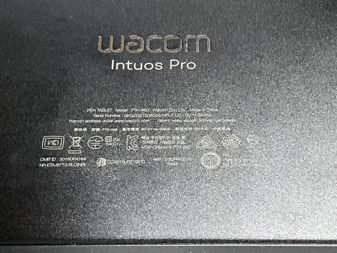 液タブ・ペンタブ wacom intus Pro Medium PTH-660/K0