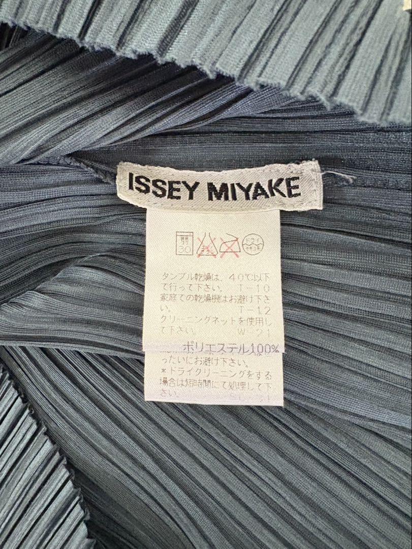 レア　希少　issey miyake イッセイミヤケ　タートルネック　プリーツ