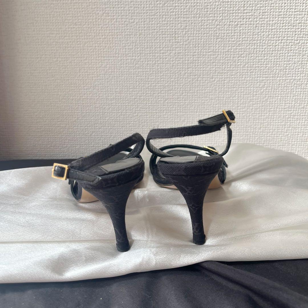 LOUIS VUITTON - 【LOUISVITTON】ルイヴィトン サンダル361/2の