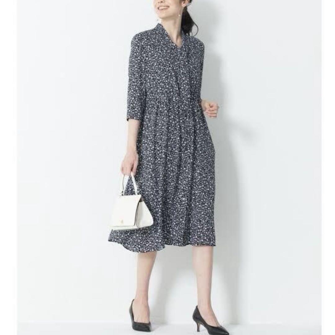 【極美品】23区 大きいサイズ ボウタイ 花柄 Aライン ロングワンピース 46