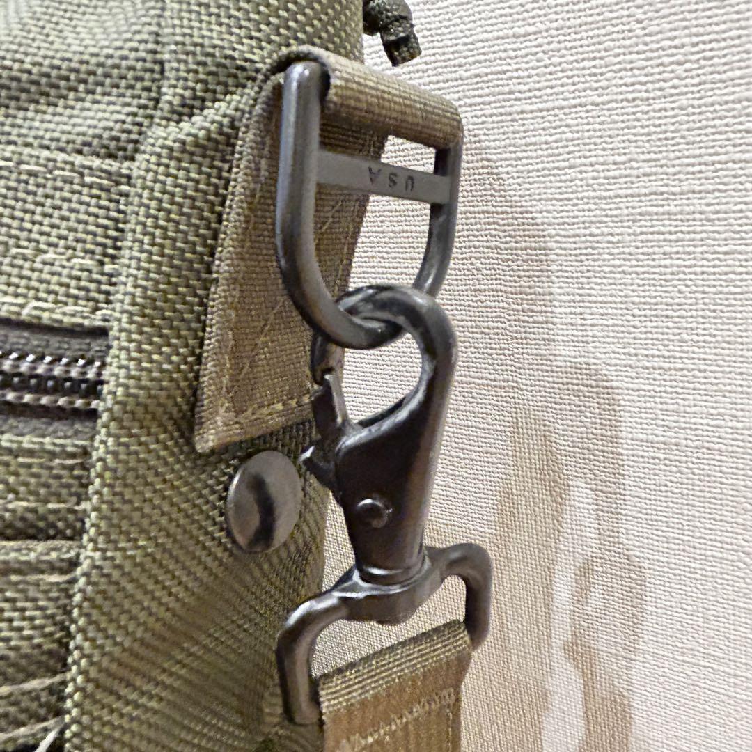 ブリーフィング　ヘルメットバック