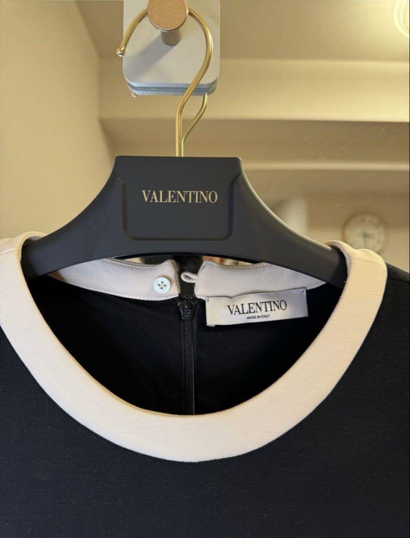 【10％OFF】 はるあこ様専用☆VALENTINO ブラック ワンピース ひざ丈 40 ワンピース