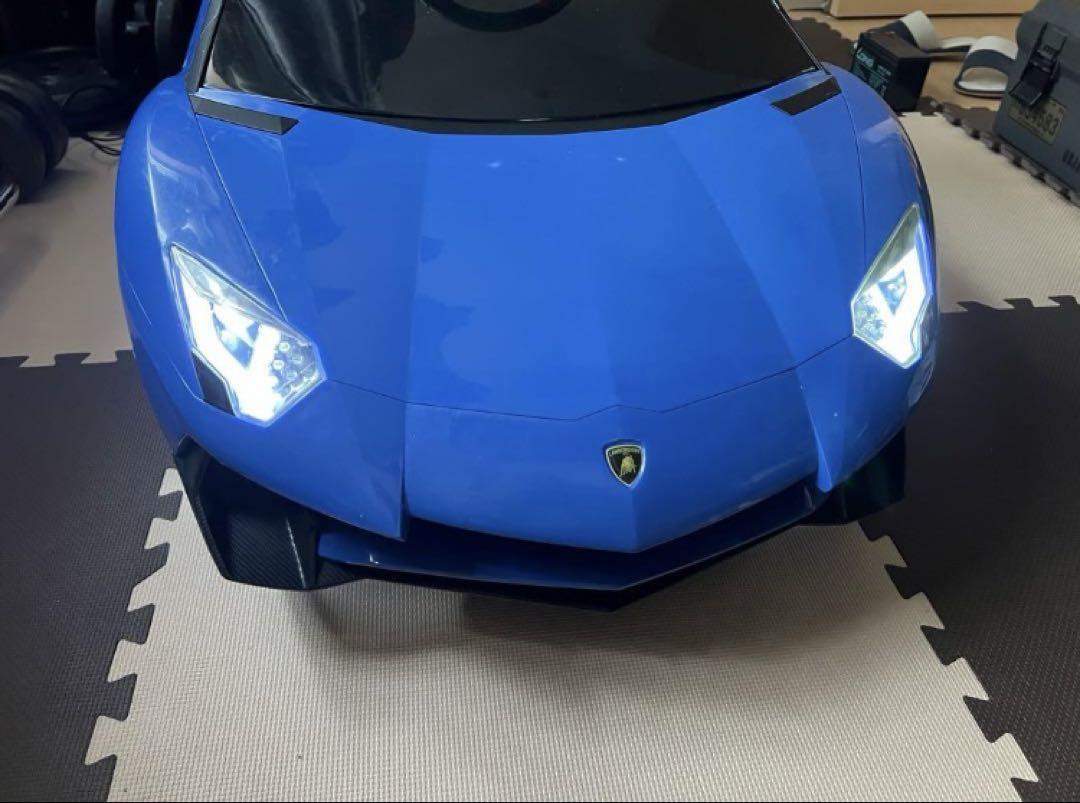 ランボルギーニ アベンタドール