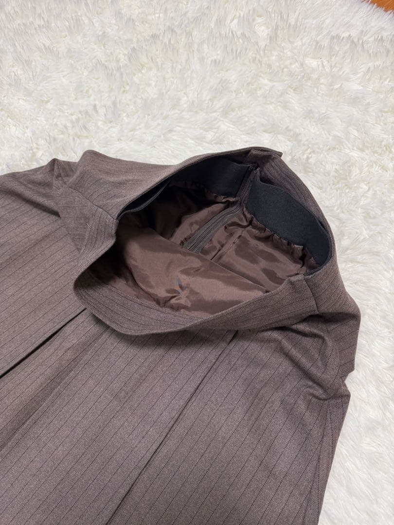 新品 アドーア ロングスカート マキシ丈 ヘリンボーン ブラウン 新品 アドーア ロングスカート マキシ丈 ヘリンボーン ブラウン