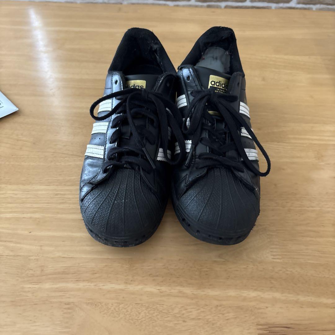 adidas SUPERSTAR ブラック スニーカー