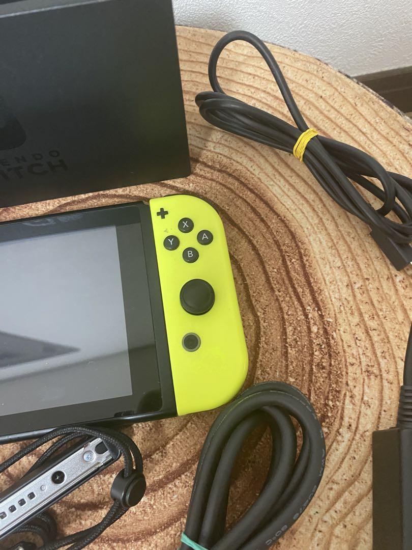 Nintendo Switch ニンテンドースイッチ本体 GRN/YEL 箱無し