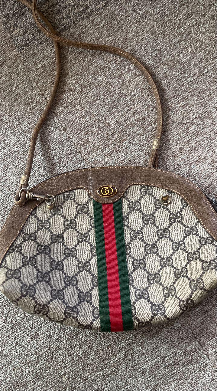 GUCCI グッチ ショルダーバッグ