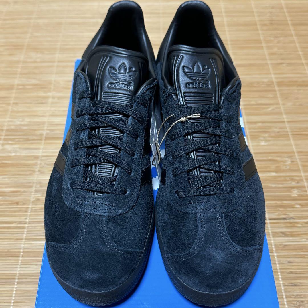 27.5 トリプルブラックGAZELLE ガゼル adidas サンバ タバコ