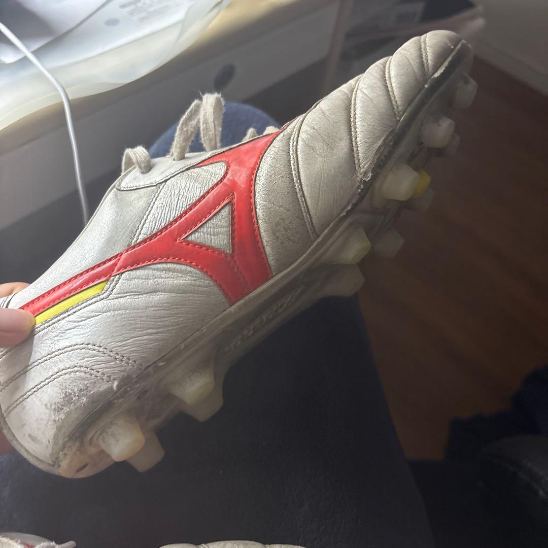 モレリア2とモレリアネオ3β両足とも27.0 モレリア2とモレリアネオ3β両足とも27.0