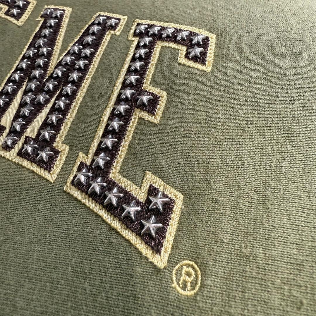 シュプリーム パーカー カーキ Lサイズ supreme スタッズ シュプリーム パーカー カーキ Lサイズ supreme スタッズ