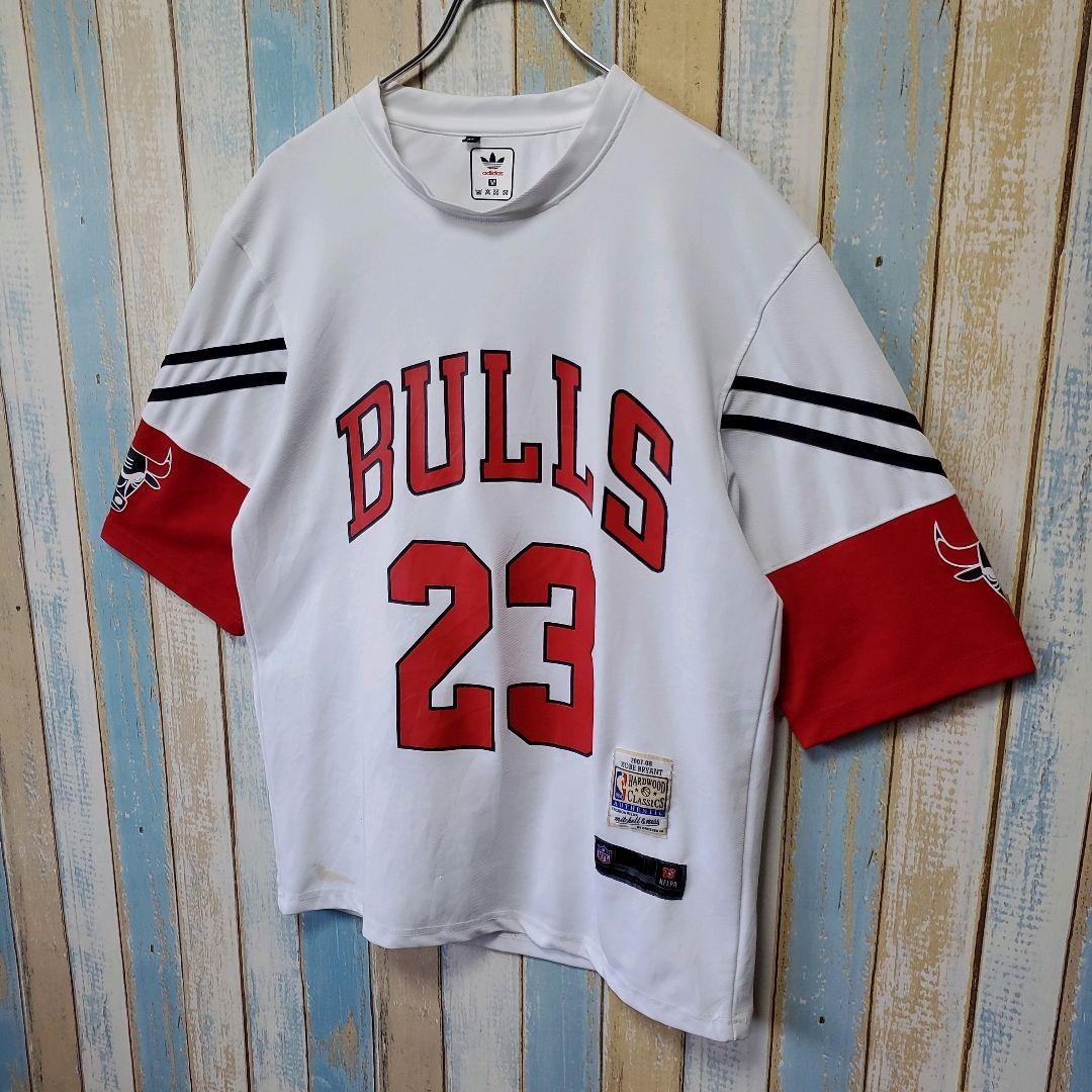 ☆adidas☆ NBA 未使用タグ付 クリスマスモデル ゲームシャツC4496 546☆アディダス☆NBA☆ゲームシャツ☆シカゴブルズ☆マイケル