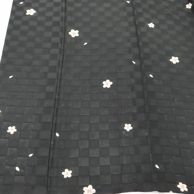 美品 夏着物 正絹 紗・薄物“涼を奏でる市松に黒子も主役もこなす