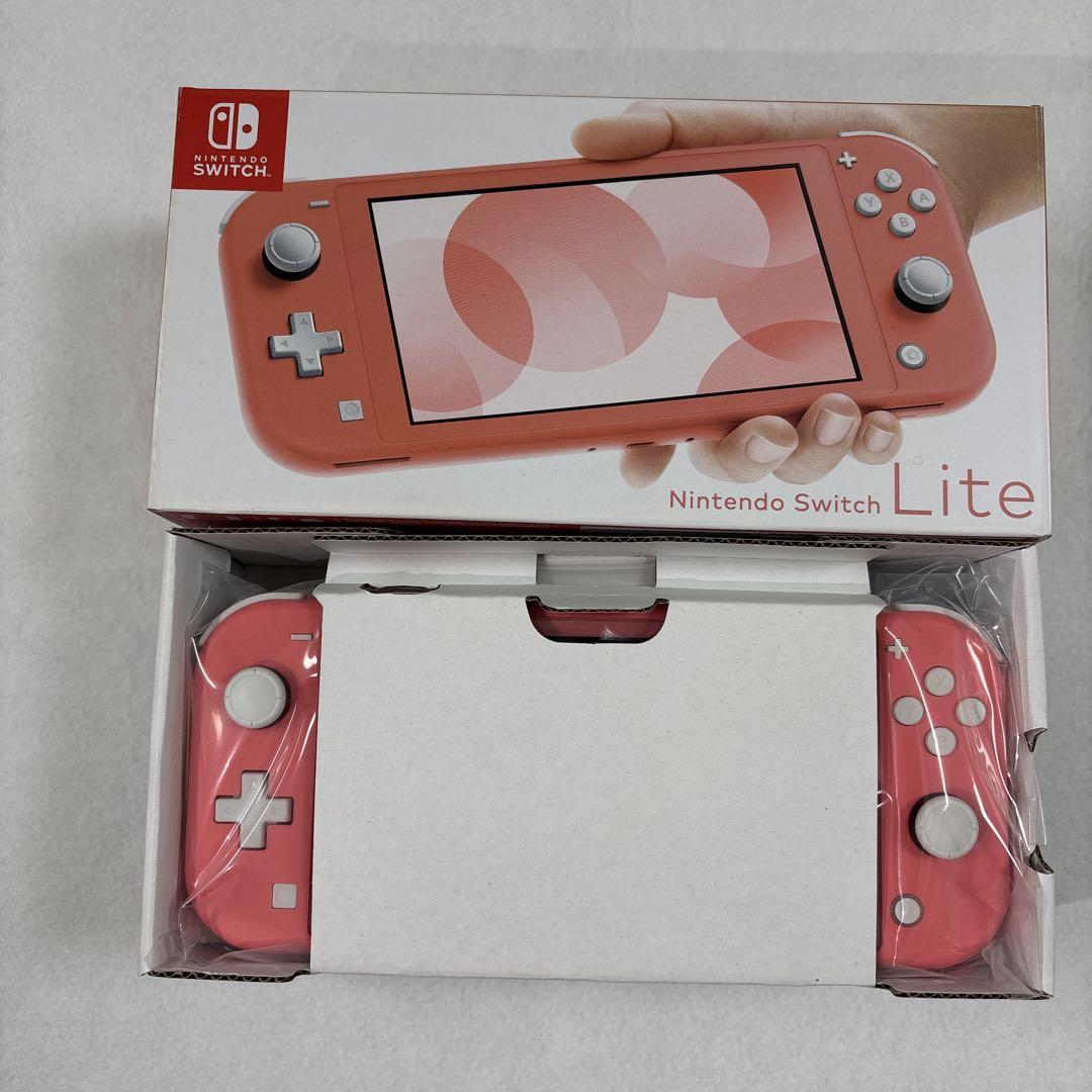 【中古】Nintendo Switchライト　本体