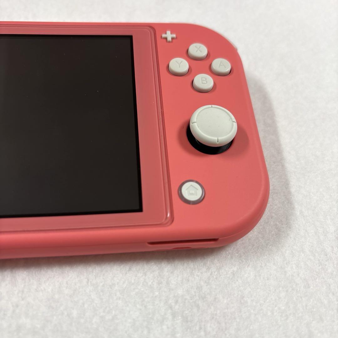【中古】Nintendo Switchライト　本体
