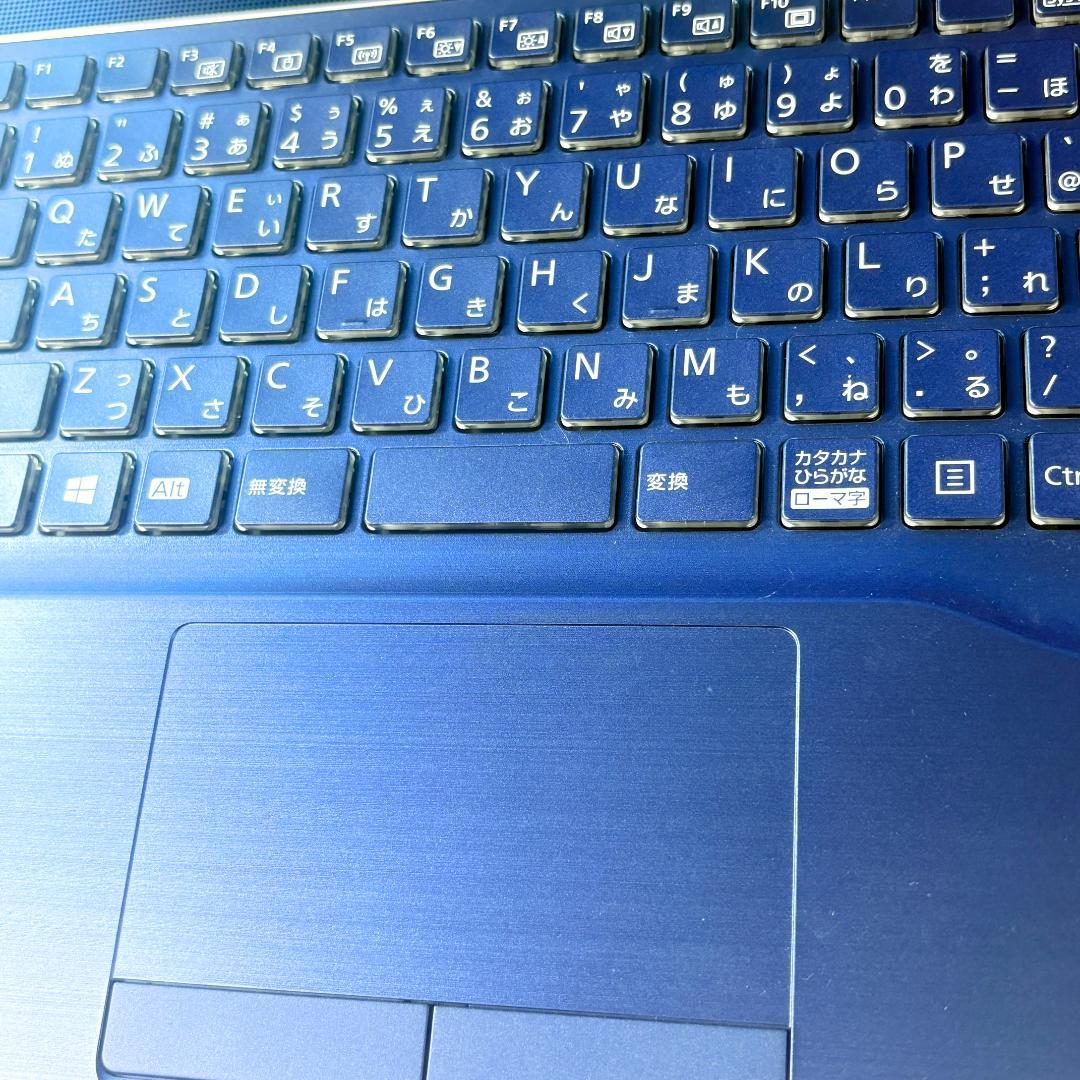 美品！8世代Core i7・16GB・SSD512・DVDマルチ・ノートパソコン