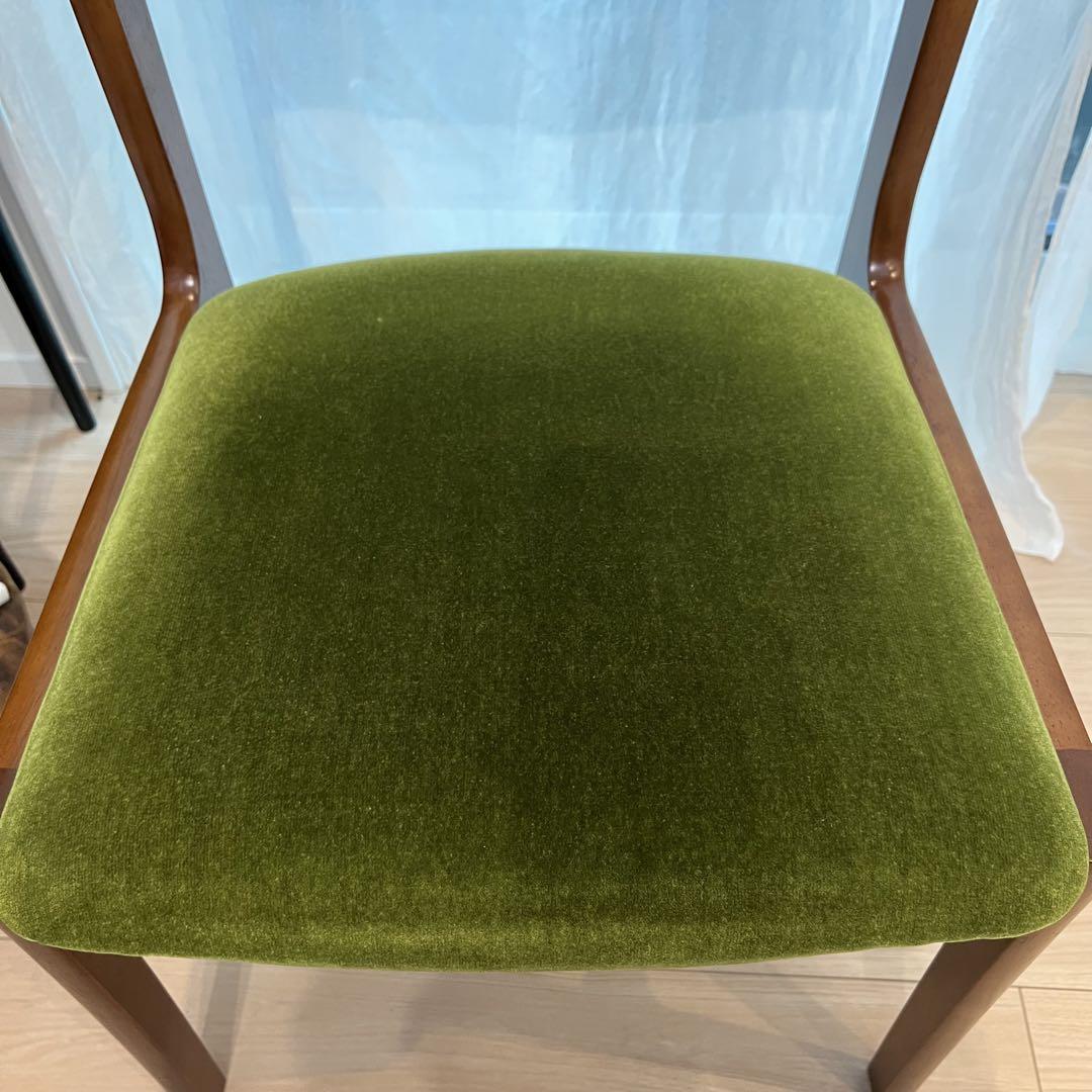 カリモク60 ダイニングチェア モケットグリーン