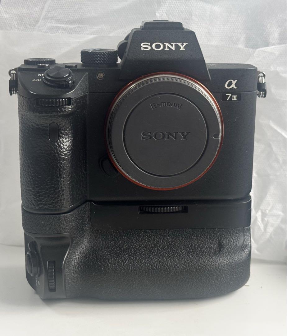 SONY α7 III ミラーレスカメラ 本体 おまけ付 箱付き