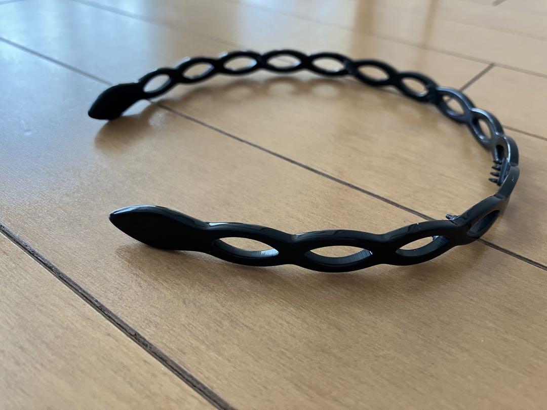 【美品】ALEXANDRE DE PARIS カチューシャ　ブラック　収納袋付き