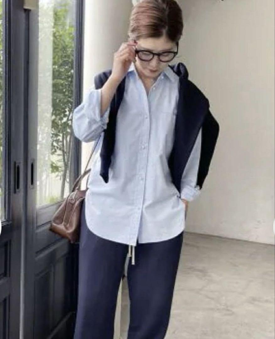 Spick & Span オックスベーシックパールボタンシャツ サックスブルー