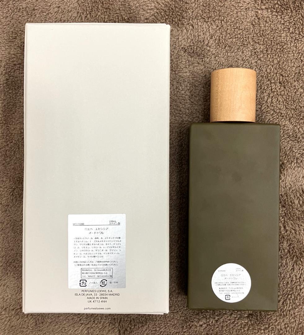 LOEWEロエベ　エセンシア　100ml