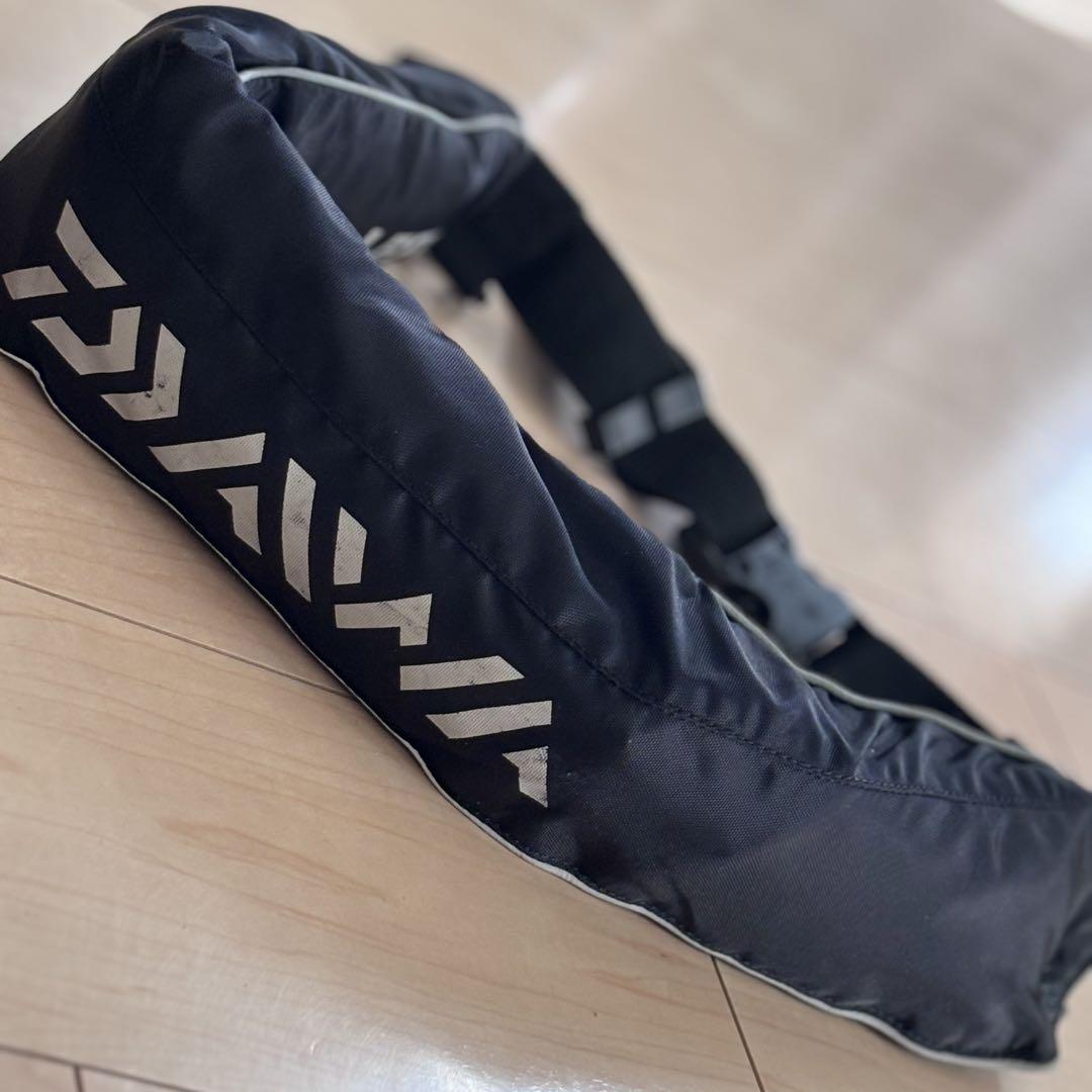 DAIWA ライフジャケット DF-2200 ウエストタイプ 桜マーク 自動手動