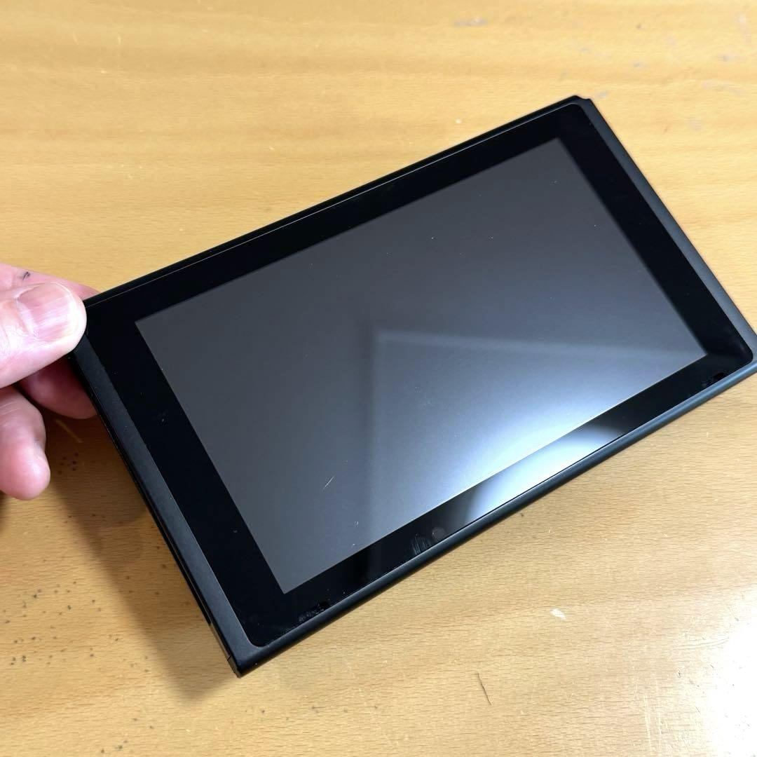 【完品】 ニンテンドースイッチ 本体 2020年製 Switch 完品】 ニンテンドースイッチ 本体 2020年製 Switch