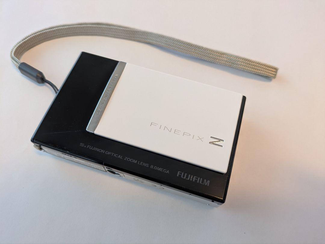 美品】FUJIFILM FinePix Z100fd ブラック ホワイト