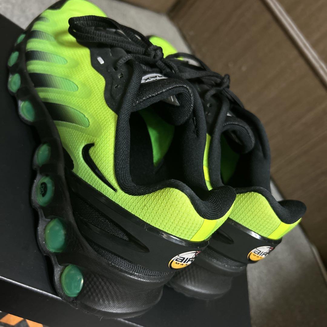 NIKE AIR MAX DN8 AMD