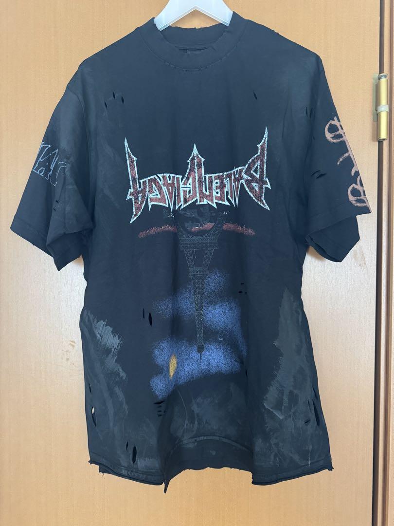 BALENCIAGA パリ ムーン アップサイドダウン Tシャツ Paris Moon Upside Down T-shirt Oversized in Black Faded