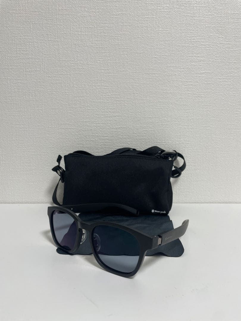 JINS ×  Peak SUNGLASSES +360。