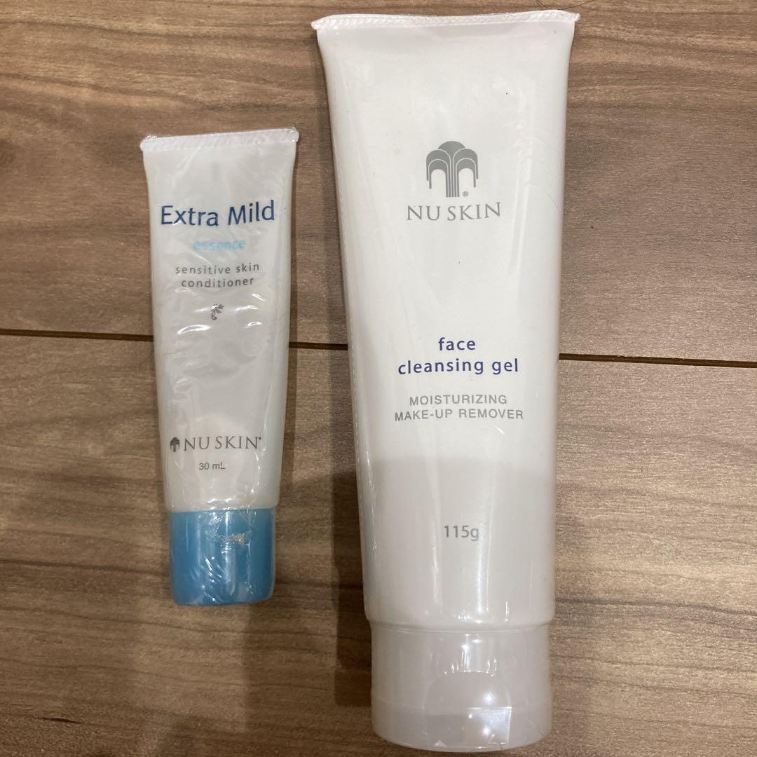 NU SKIN クレンジングジェル　エクストラマイルドエッセンス