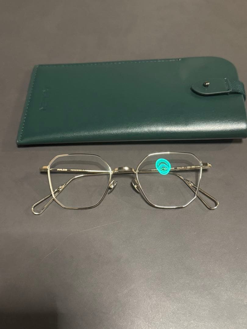 Couronnes アーレム