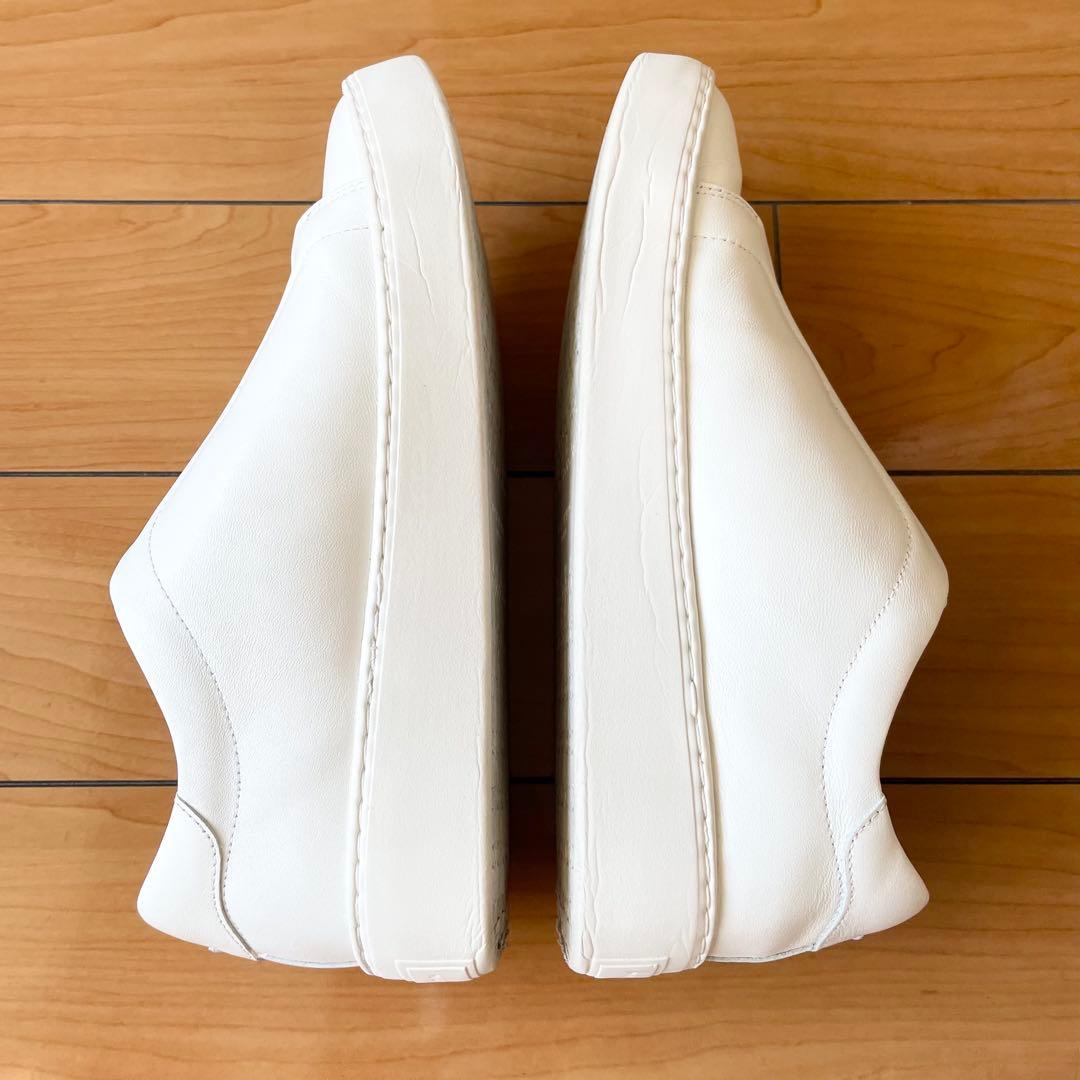 スリッポンスニーカー 23.5cm