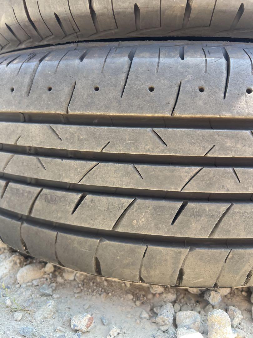 ブリヂストン　プレイズ　px-rv2 195/60r16 23年製　美品　バリ山