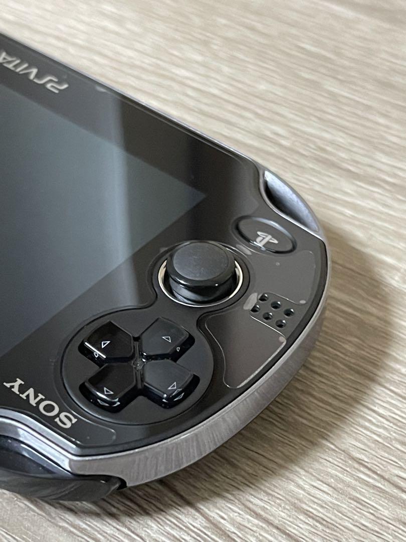 SONY PlayStationVITA PCH-1000 メモリーカード4GB