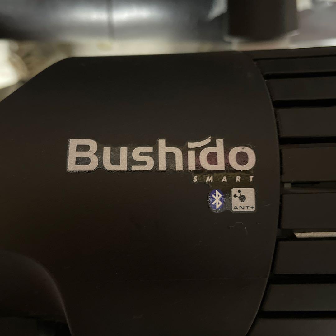 Tacx Bushido Smart スマートローラー台