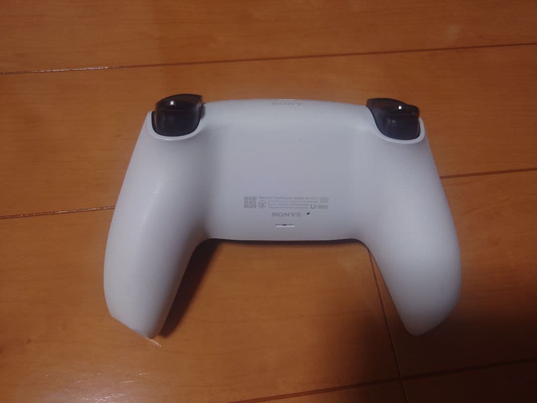 PS5 本体CFI-1100A01目立った傷や汚れなし UP786_INFO