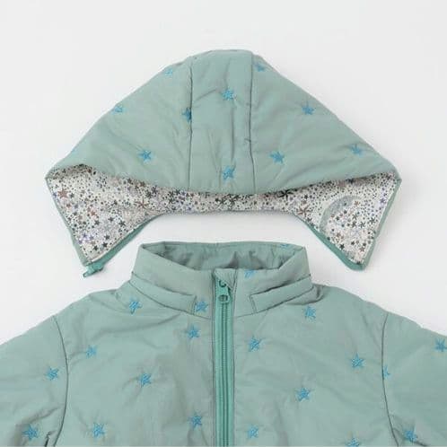 新品・センスオブワンダー　starシシュウ蓄熱ブルゾン　130