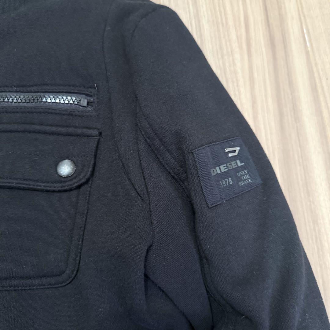 新品・未使用品・タグ付き　DIESEL ディーゼル　中綿ブルゾン　Sサイズ 美品】DIESEL ディーゼル ブルゾン 中綿 黒 Sサイズ