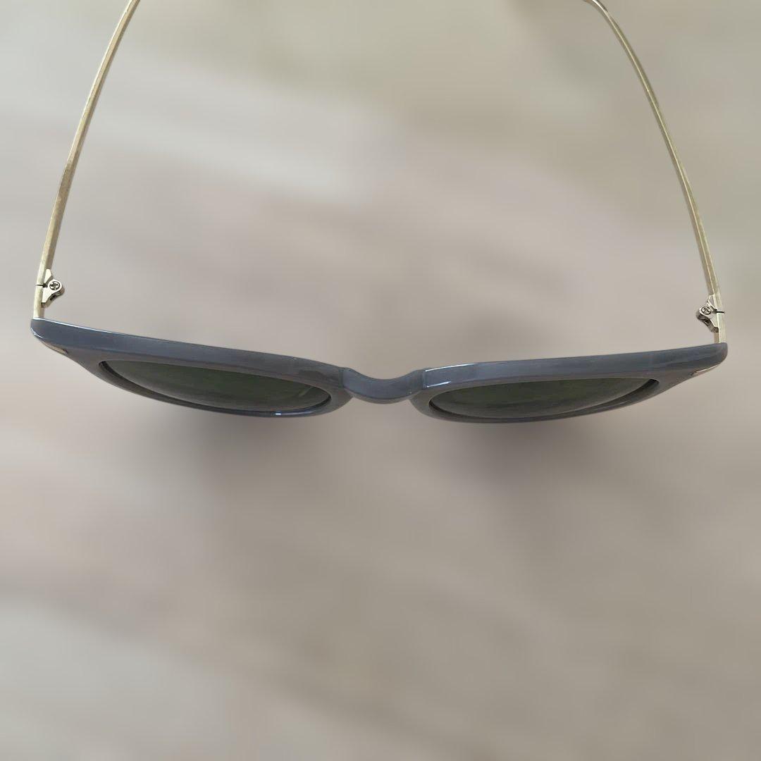 Cartier キャットアイサングラス グレー メタルリム キャットアイサングラス - シルバー | CHARLES