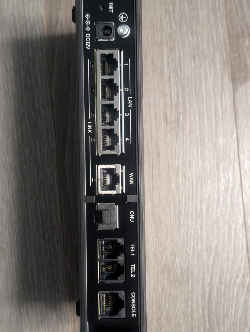 ヤマハ NVR700W LTEアクセスVoIPルーター