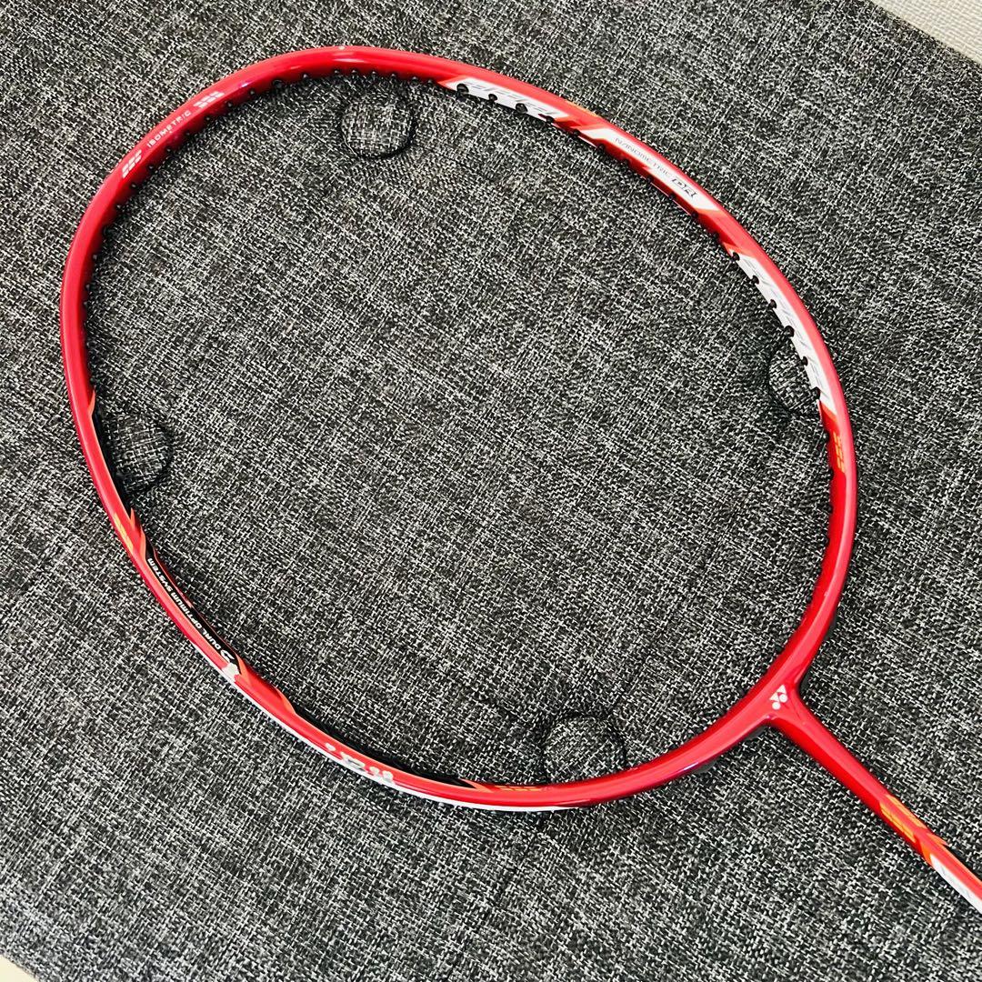 YONEX デュオラ7 DUORA7 3U.5G バドミントンラケット レッド