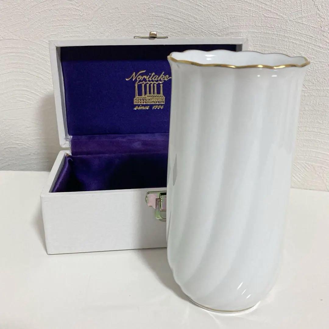 Noritake　ノリタケ　ダイヤモンド　コレクション　花瓶　箱付き