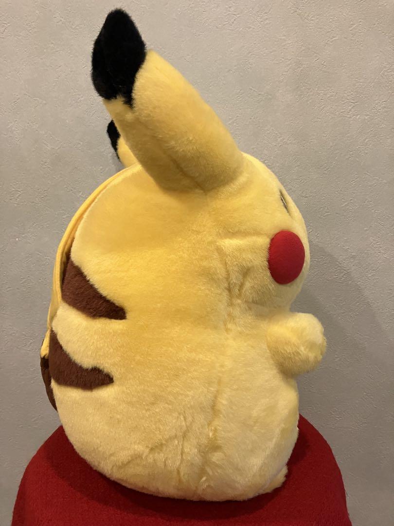美品　TOMY ポケットモンスター　ピカチュウ等身大　ぬいぐるみパート3
