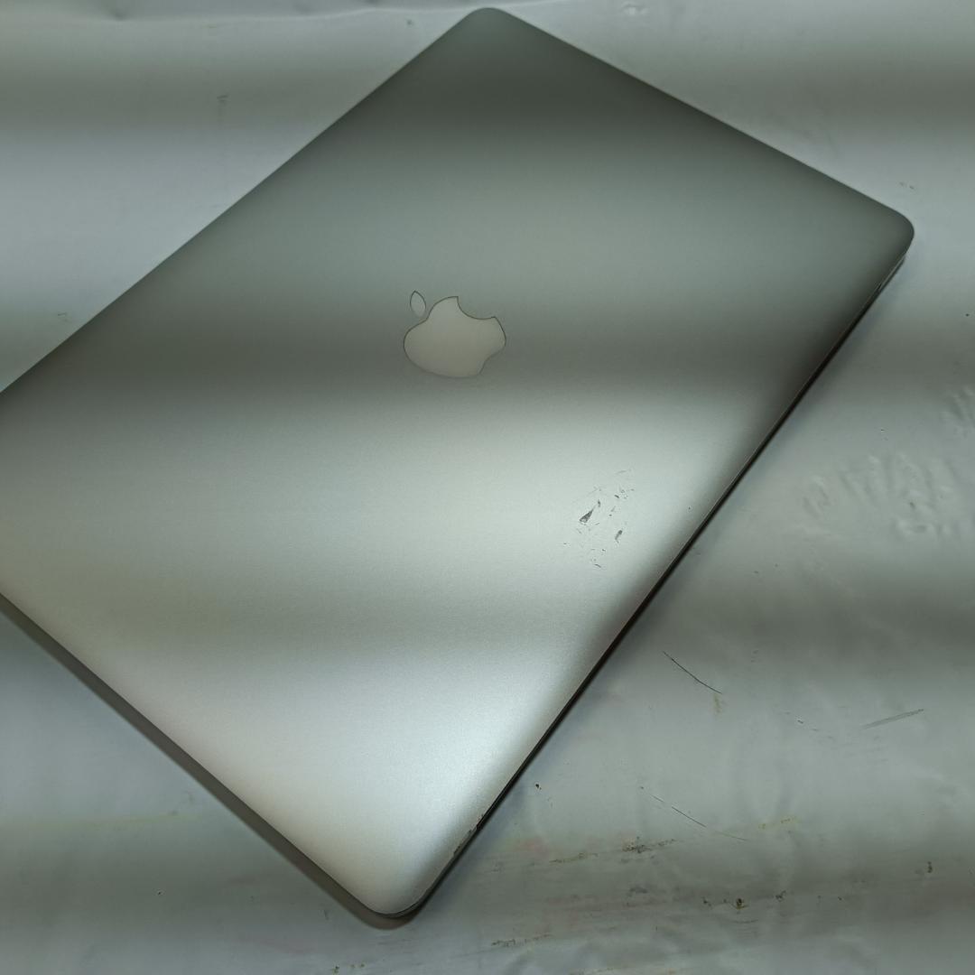2337MacBook