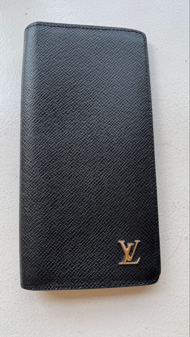 ヴィトン タイガ ポルトフォイユ ブラザ M30285 ブラック VUITTON