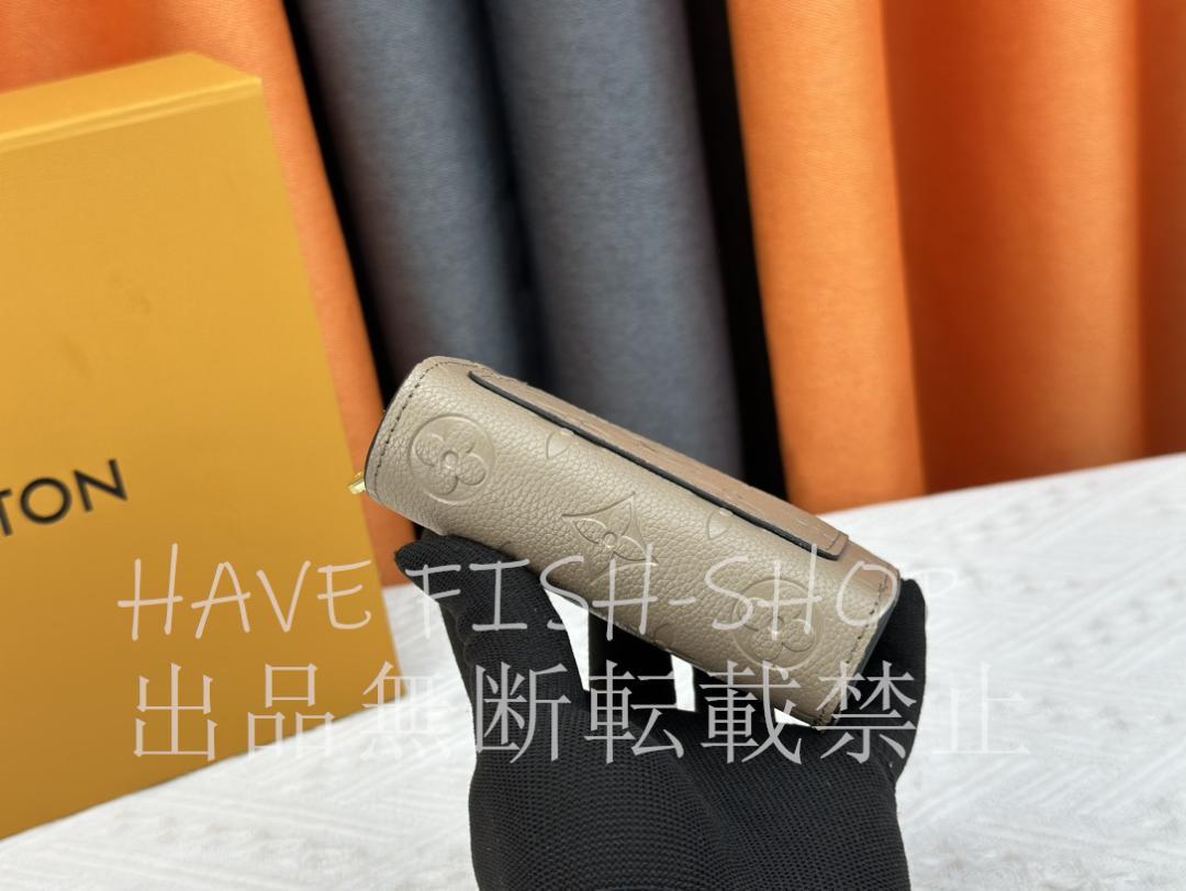 LOUIS VUITTON 二つ折り財布　ポルトフォイユ トレゾール LOUIS VUITTON - LOUIS VUITTON ポルトフォイユ トレゾール