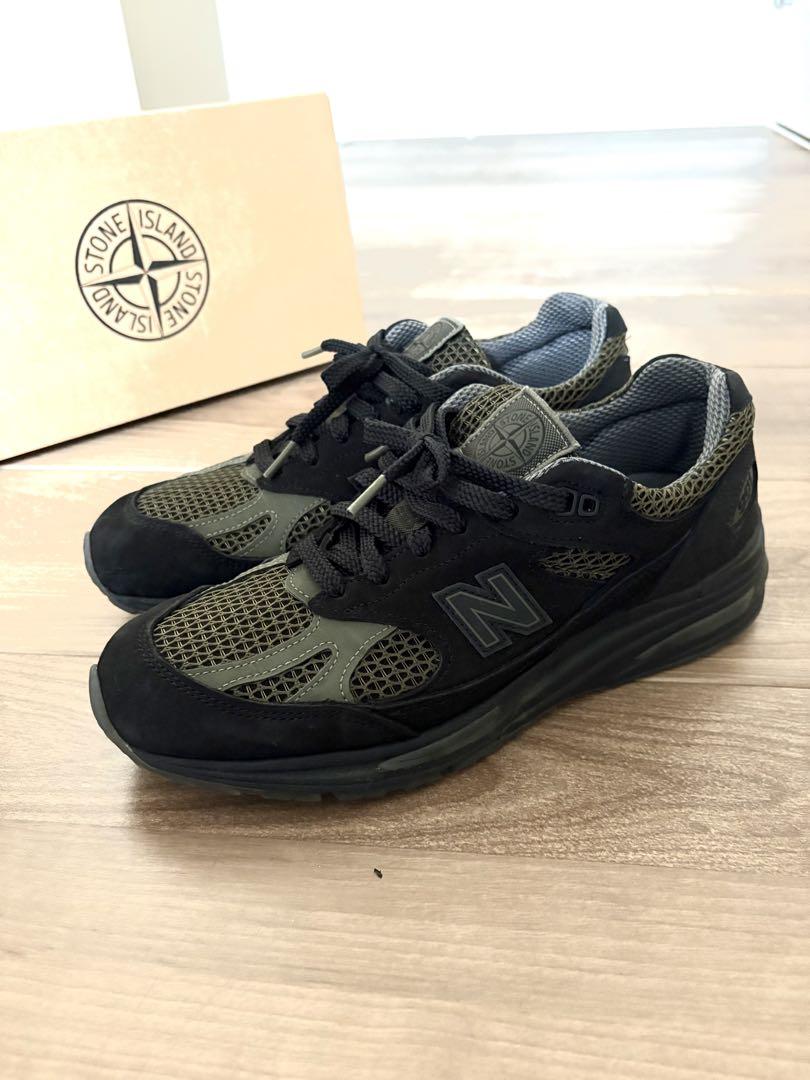 Stone Island × New Balance 991V2 