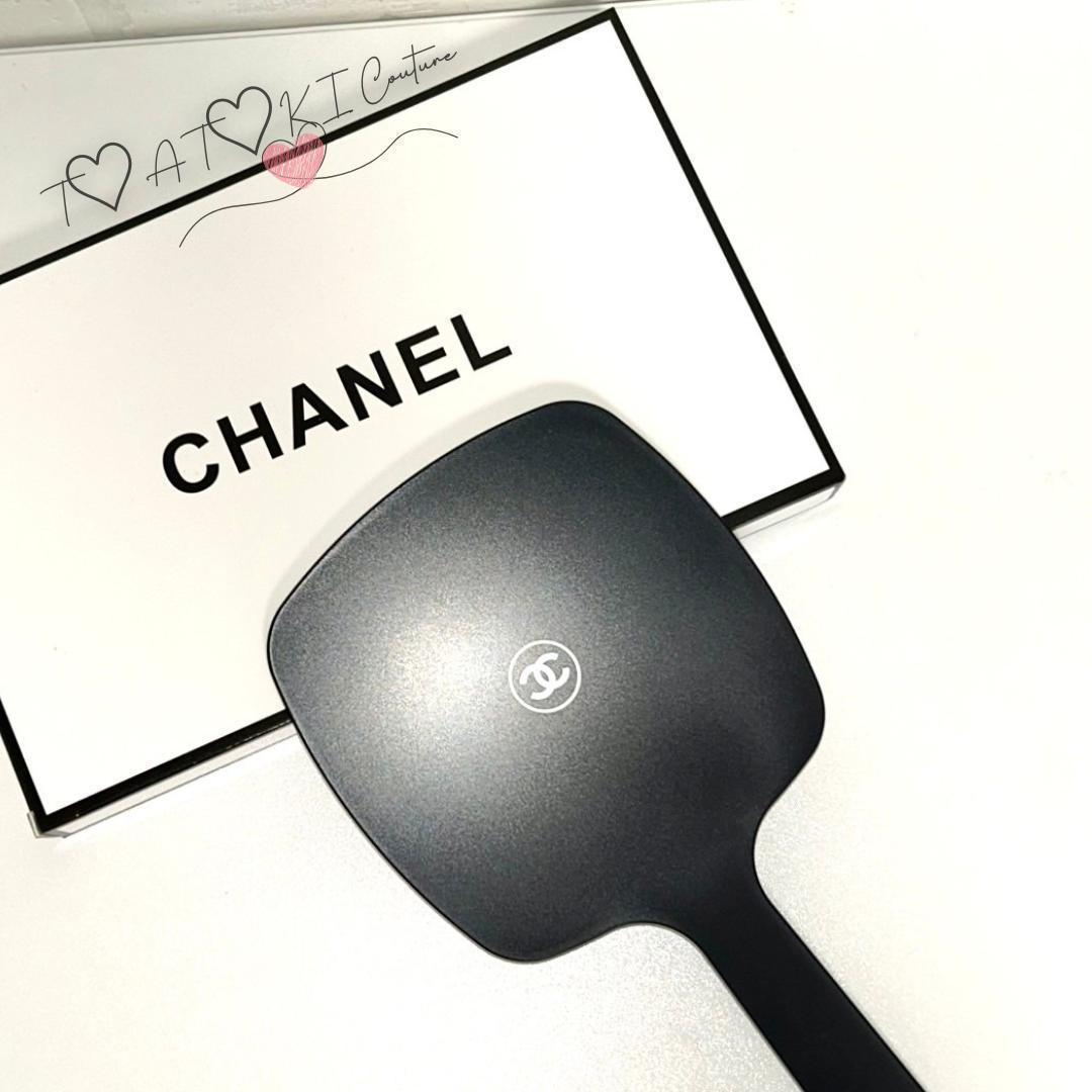 新品未使用♡CHANELシャネル手鏡ミラー♡非売品・ブラック 新品未使用♡CHANELシャネル手鏡ミラー♡非売品・ブラック